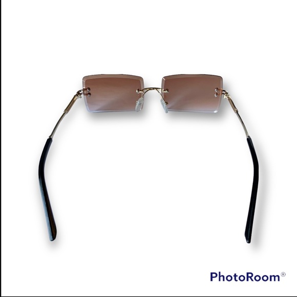 Hannah Montana’s Wardrobe, rimless sunglasses - Picture 4 of 8